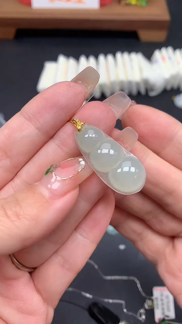 【闪购商品】翡翠吊坠(不含链)18K金镶嵌MS160296