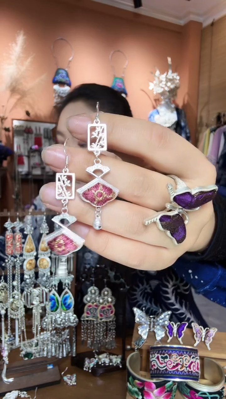 刺绣纯手工民族风耳环