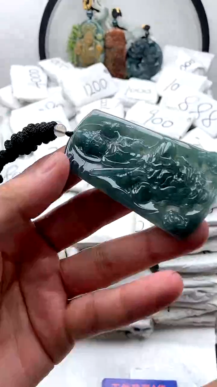 【闪购商品】翡翠颈饰未镶嵌虚空藏【品质一般介意慎拍】