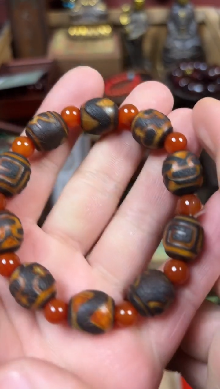 【闪购商品】玛瑙/玉髓笔搁未镶嵌------------------