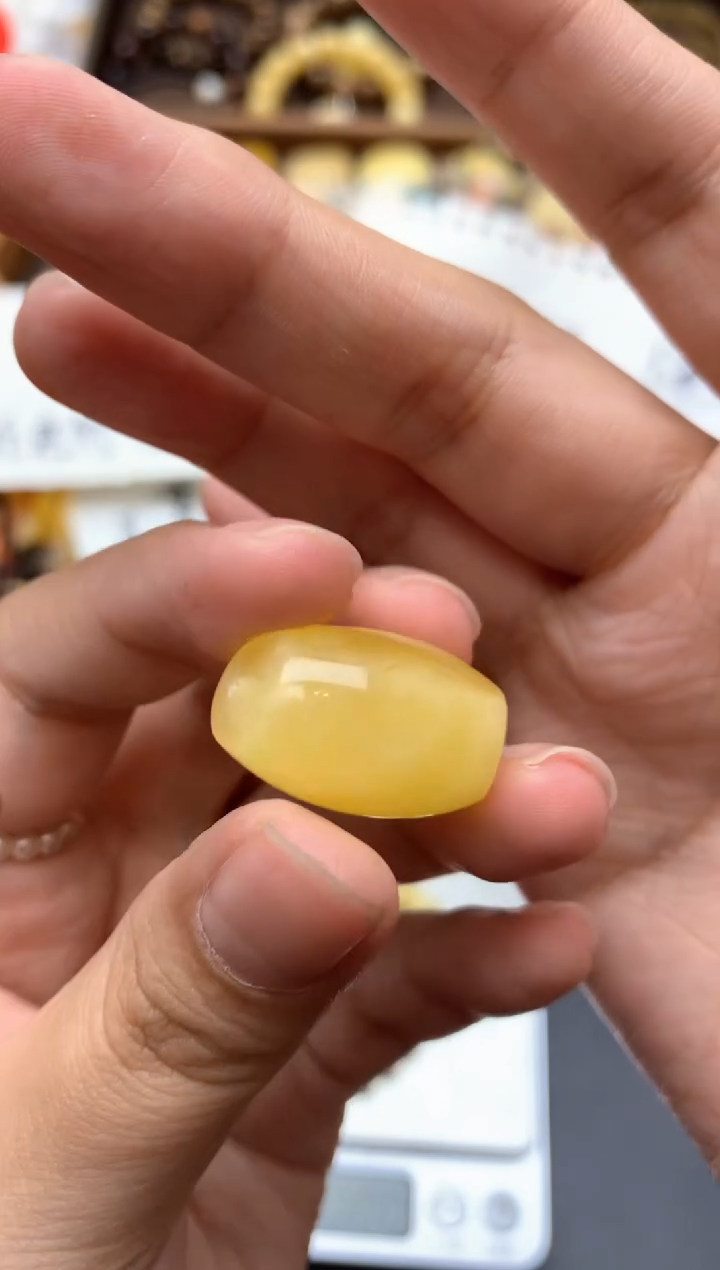 【闪购商品】琥珀珠宝奇石未镶嵌074琥珀蜜蜡花粉有纹小坑介意勿拍