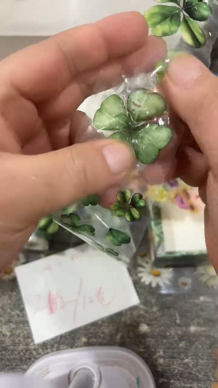 24-85  胶带2盒 瑕疵 