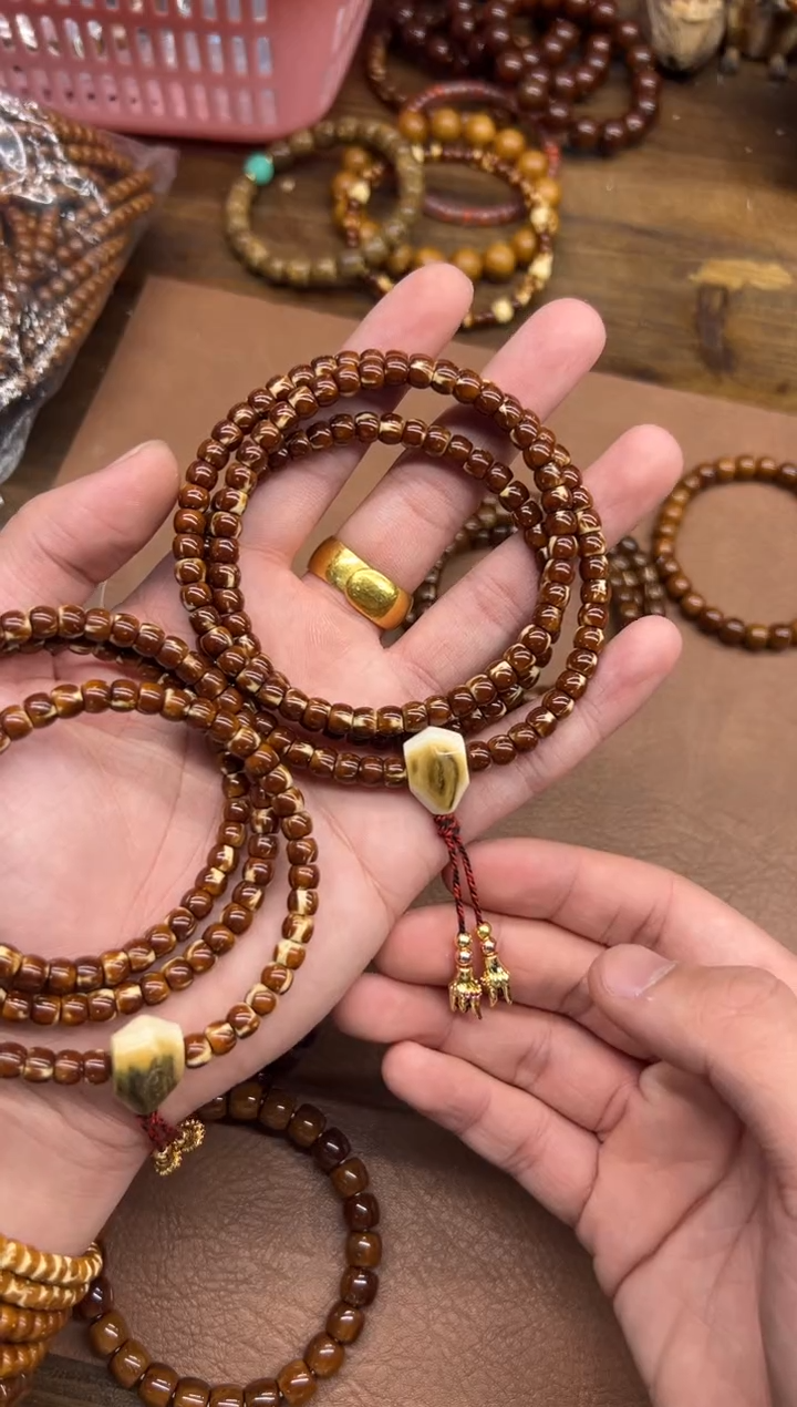 手串紫金鼠花皮火焰纹56鼠尖脖挂 蓝眼睛三通