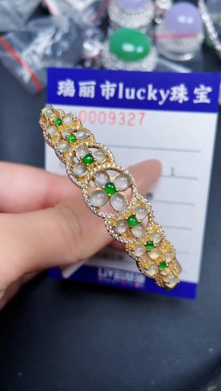 【闪购商品】翡翠颈饰银S925镶嵌9327