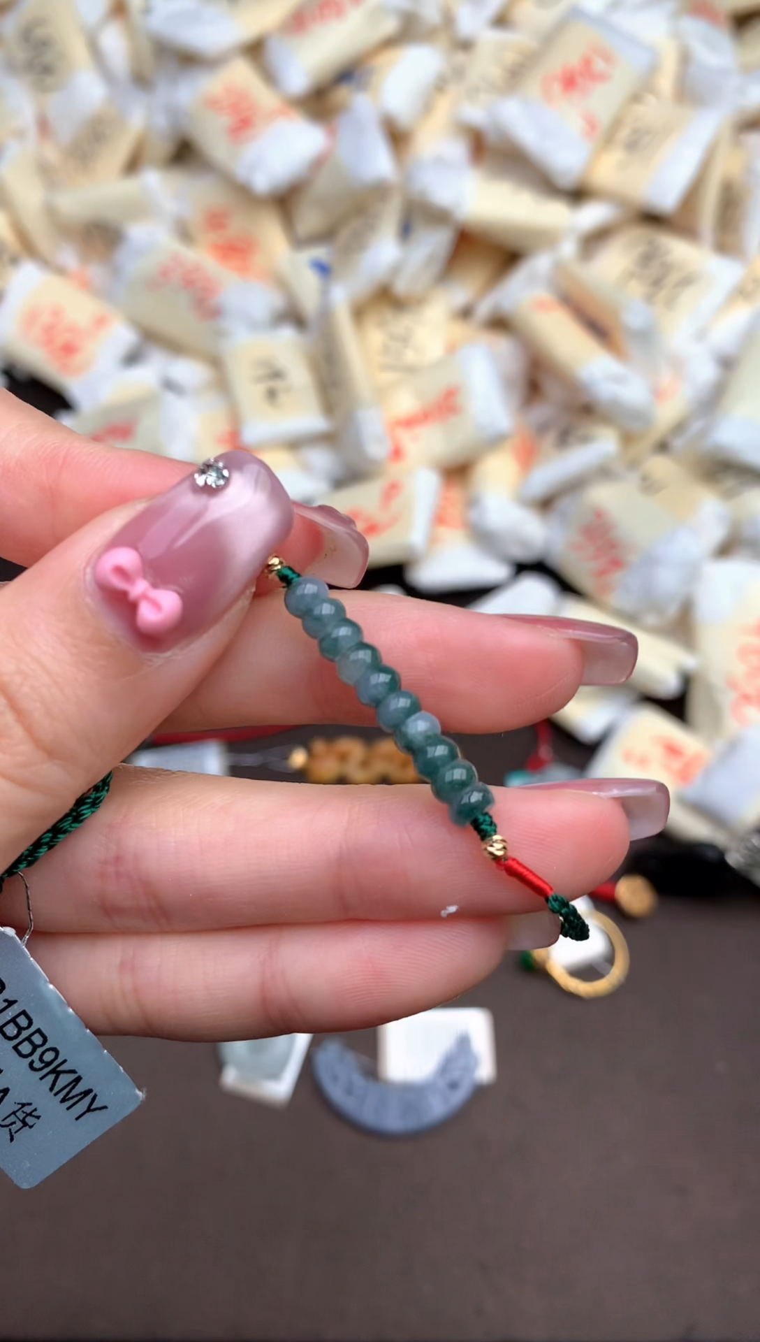 【闪购商品】翡翠手绳未镶嵌 — 