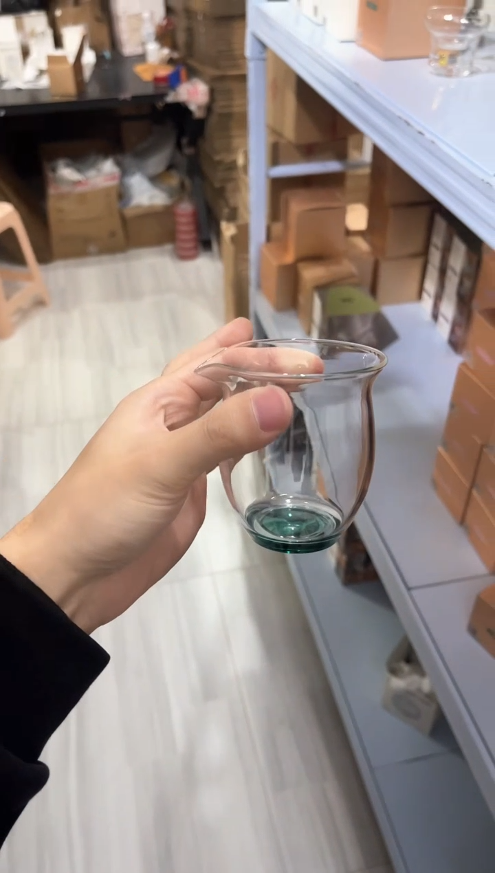 【闪购商品】温悦墨绿色公道杯。。