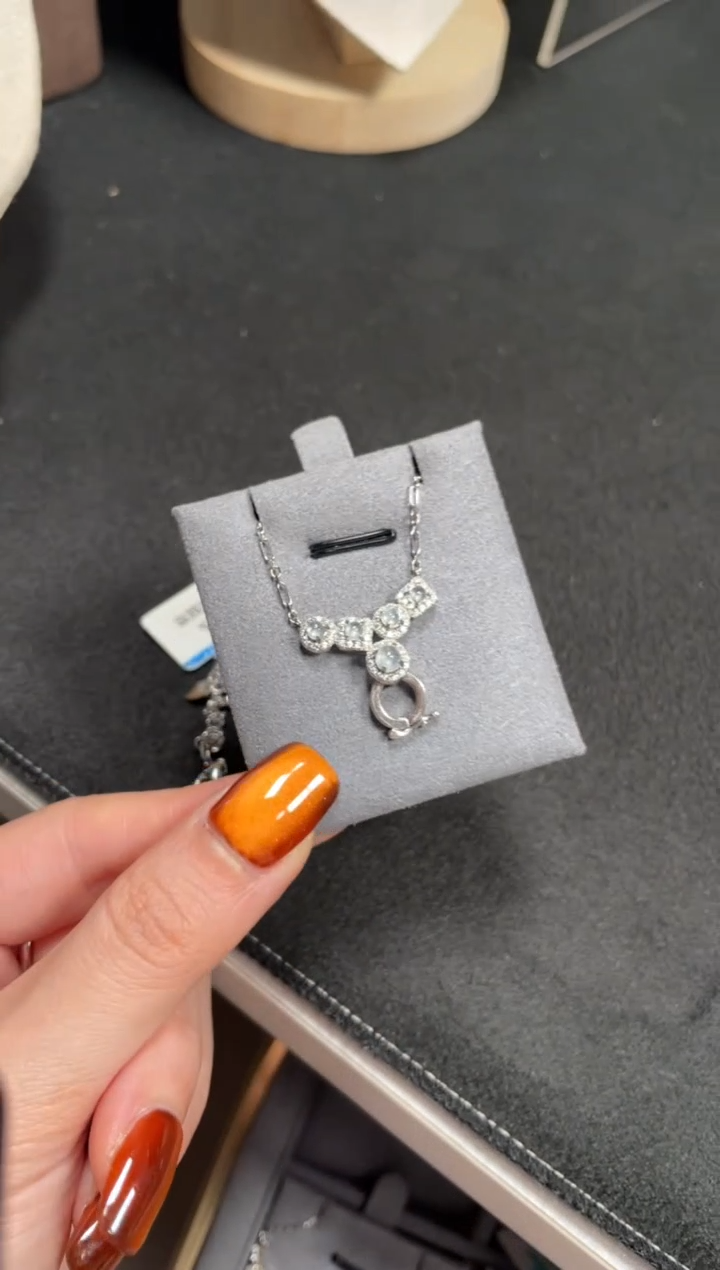 【闪购商品】翡翠颈饰银S925镶嵌11111