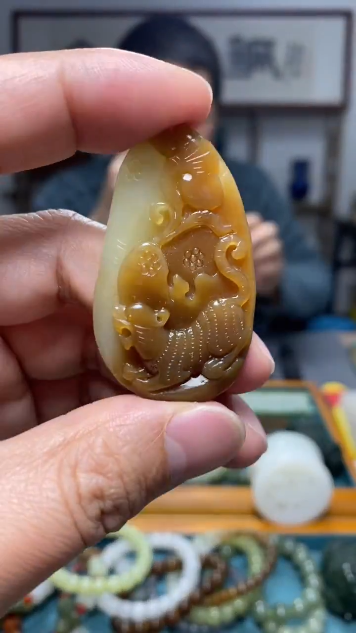 颈饰未镶嵌和田玉35