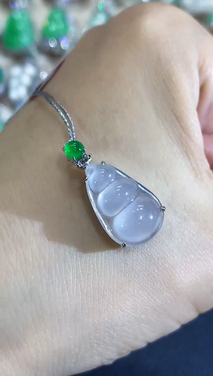 吊坠(不含链)18K金镶嵌翡翠A16翡翠