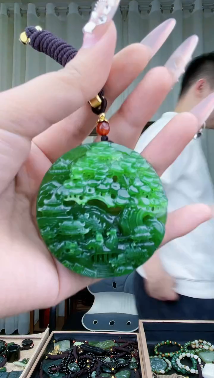 【闪购商品】和田玉挂件未镶嵌拍一发一，多样性发货！