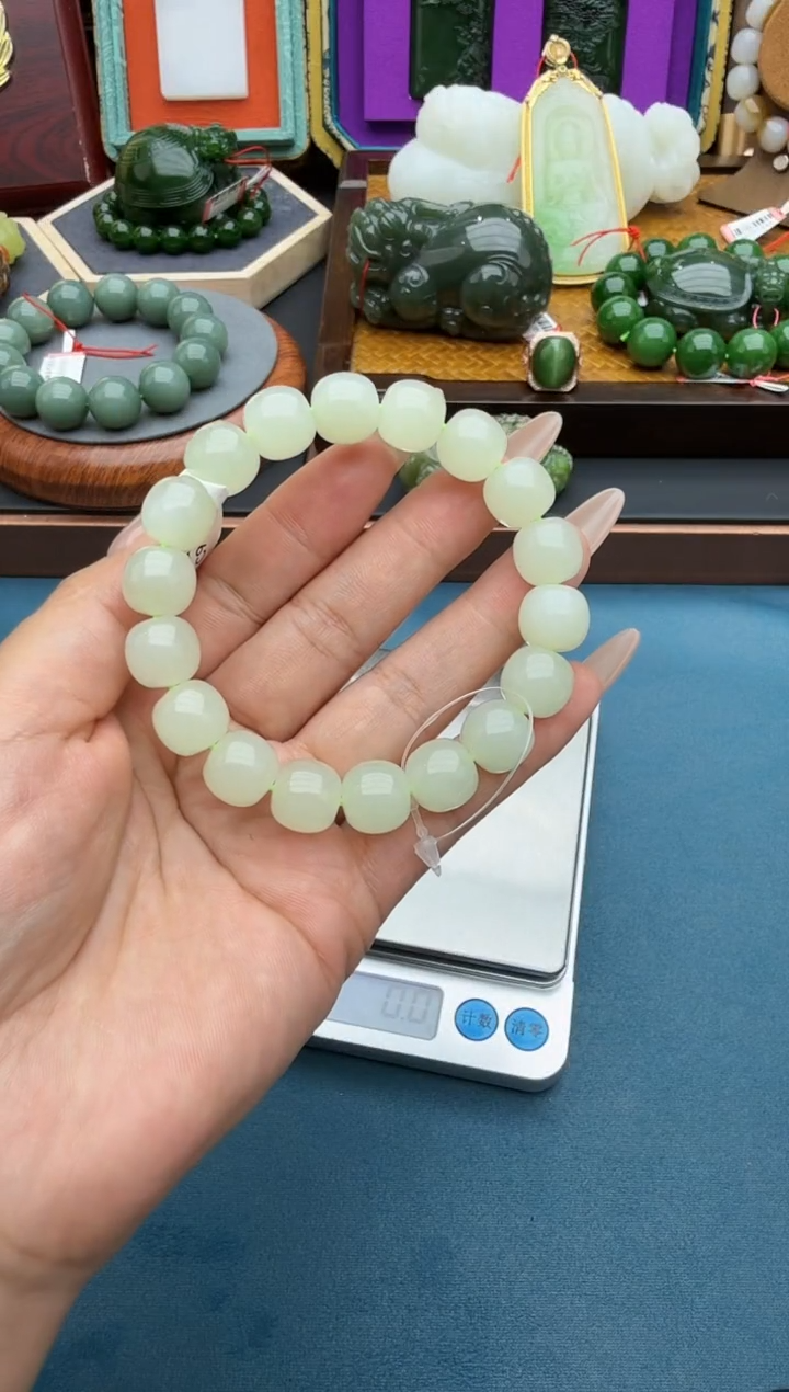 未镶嵌手串和田玉用****81