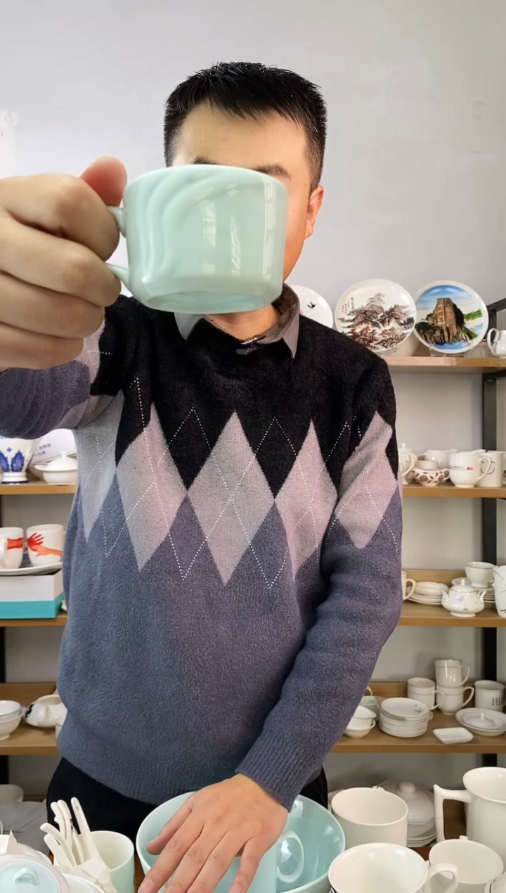 微瑕青色山航凉水杯四个 