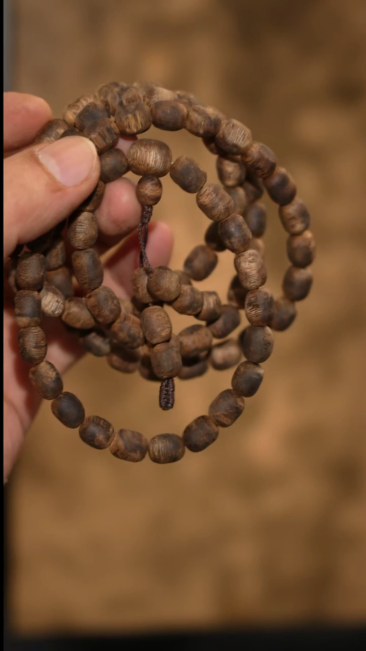 沉香手串海南绿奇楠8mm瘤疤长串