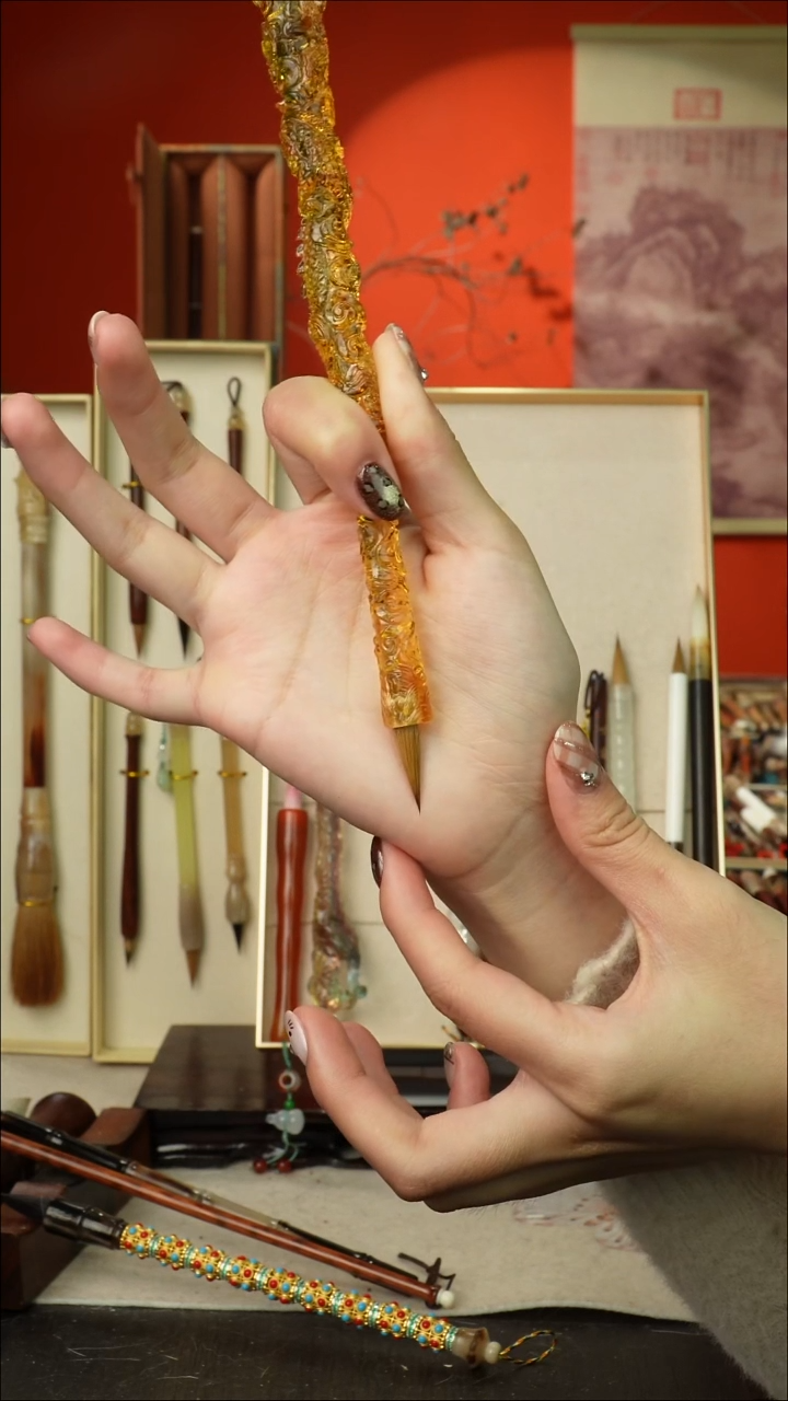 1号闪孤品高货毛笔链接 清水试笔 蘸墨不退