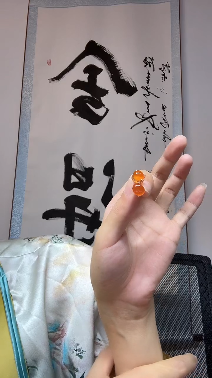 银S925镶嵌南红玛瑙耳饰耳钉