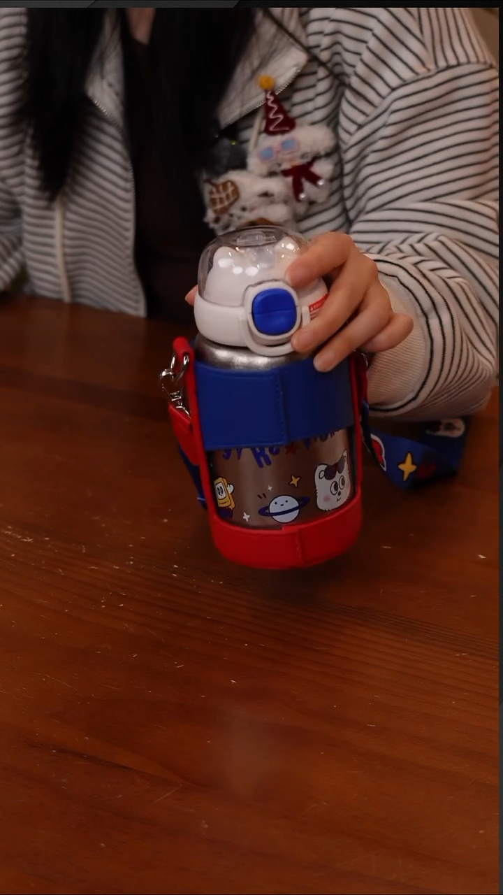 陶16-小茶日记内外纯钛儿童保温杯500ML-蓝色