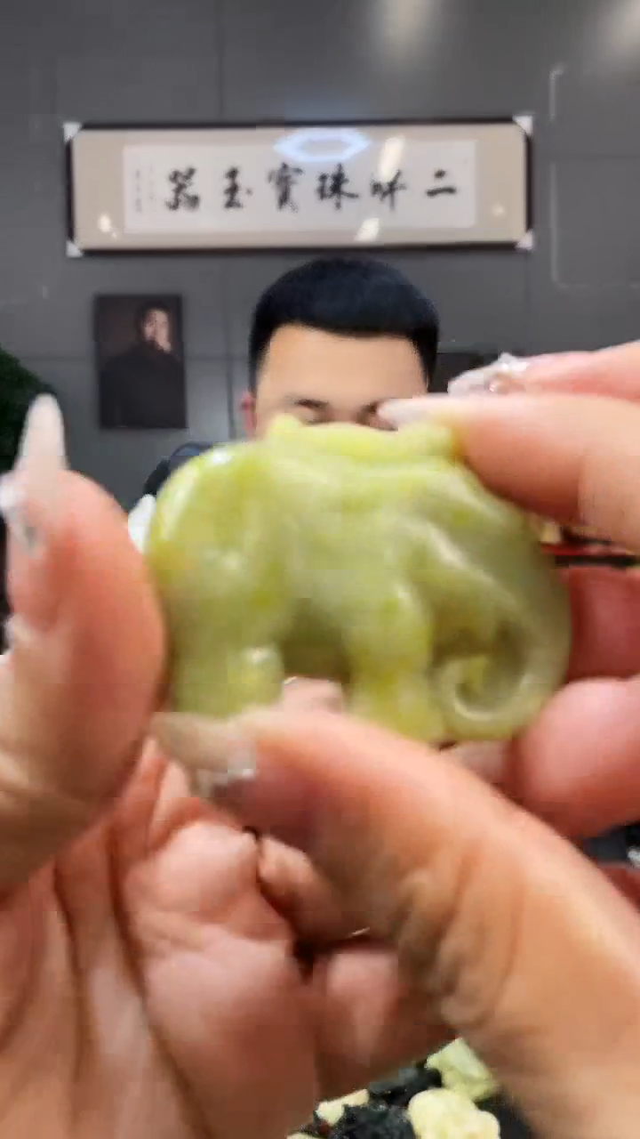 未镶嵌蛇纹石玉颈饰天然岫玉（多样性发其中之一）