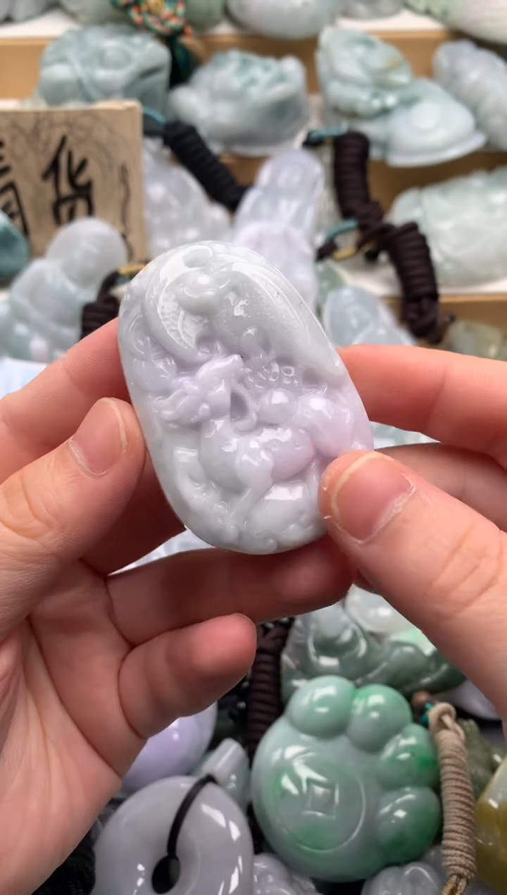 吊坠(不含链)未镶嵌翡翠1