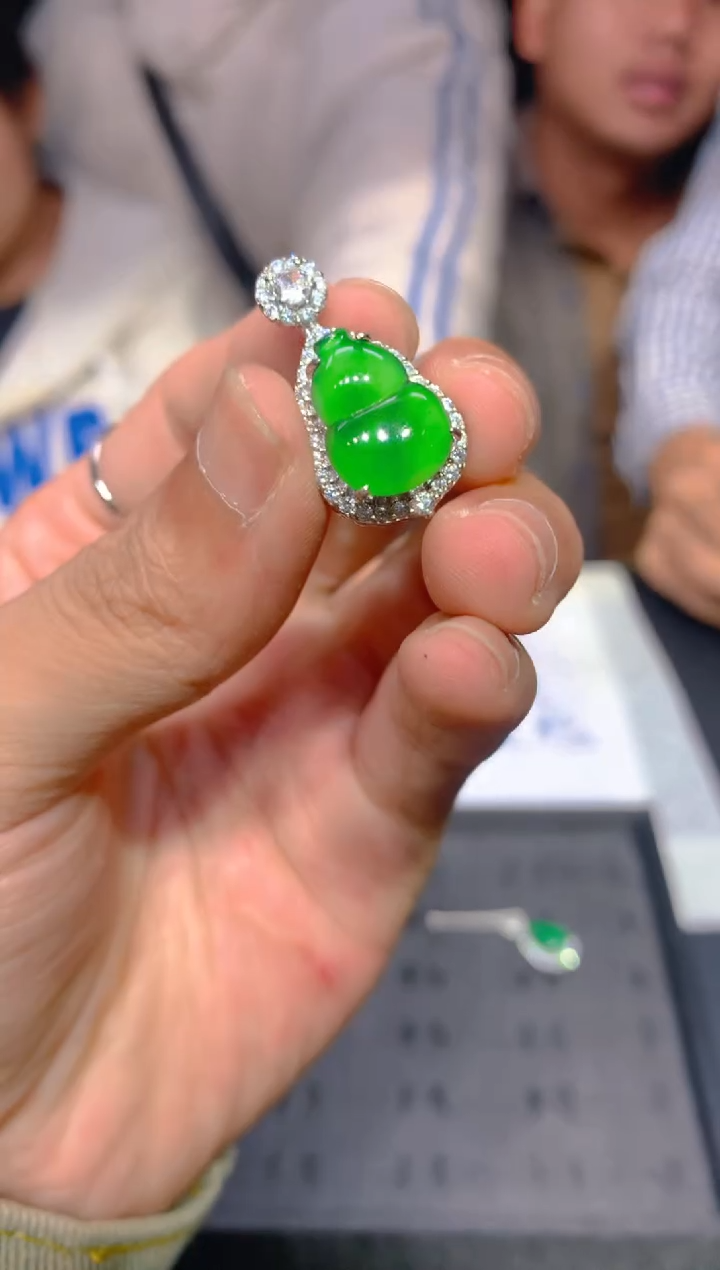 【闪购商品】定制翡翠未镶嵌43定制翡翠.多样性发货-发其一