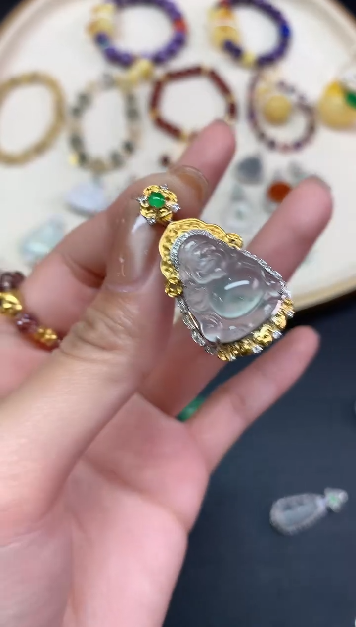 【闪购商品】翡翠吊坠(不含链)18K金镶嵌吊坠A477|9800