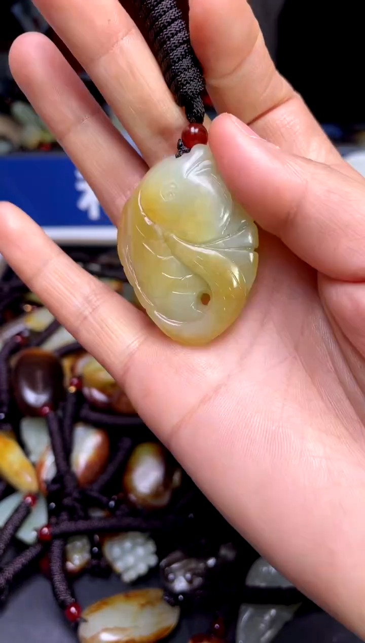 【闪购商品】和田玉颈饰未镶嵌3