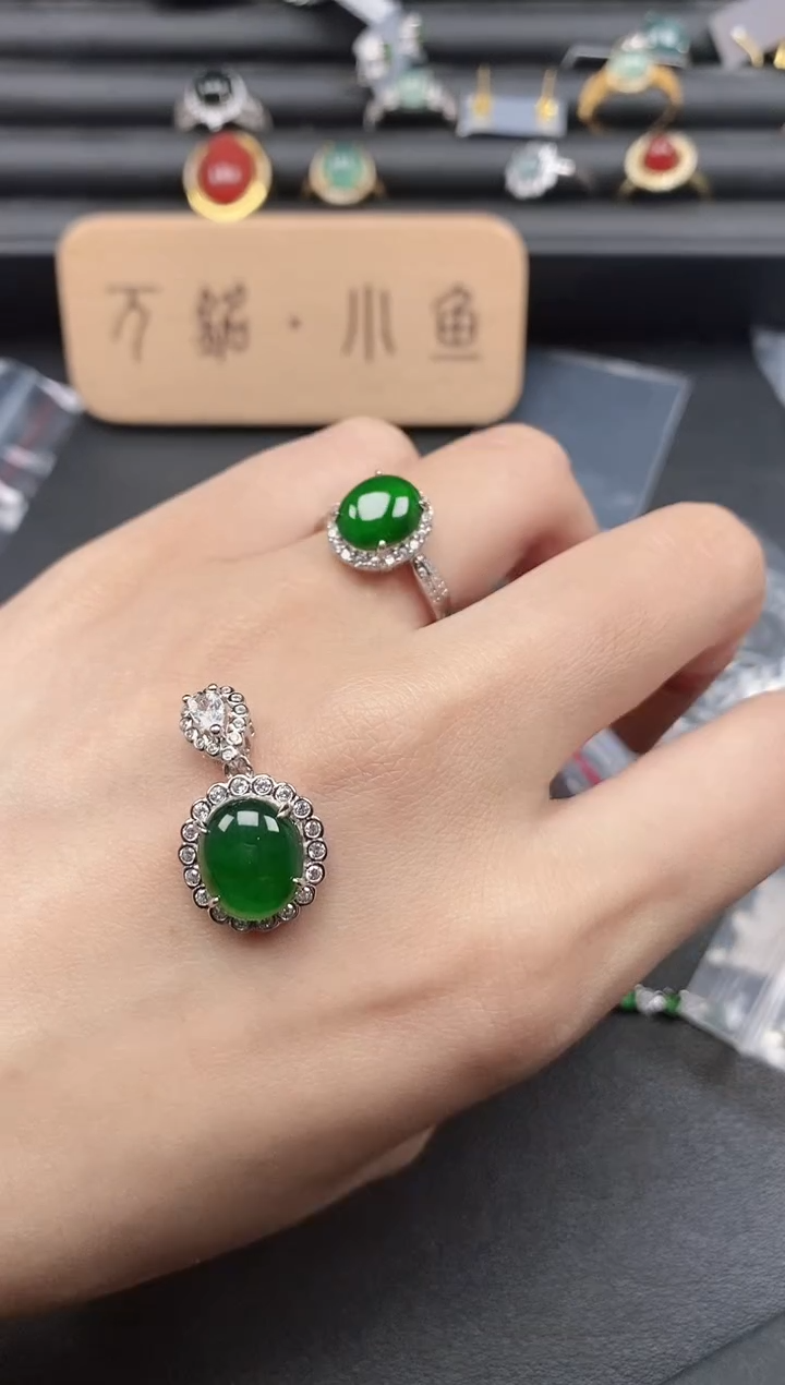 翡翠戒指银S925镶嵌51511