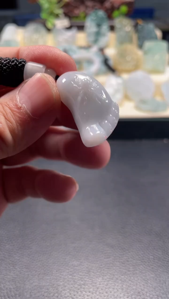 颈饰未镶嵌翡翠12/29/060