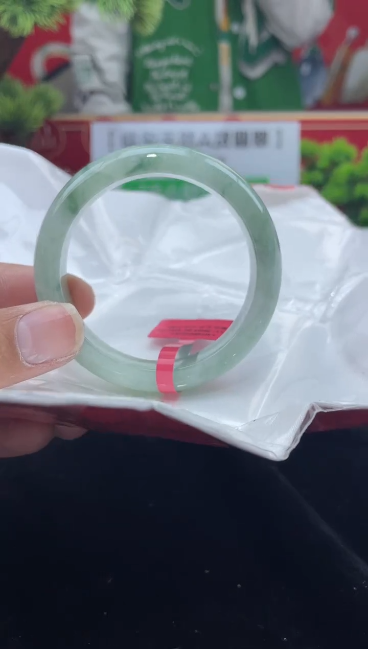 【闪购商品】翡翠手镯未镶嵌手镯11