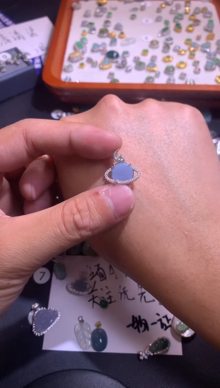 【闪购商品】翡翠吊坠(不含链)银S925镶嵌1