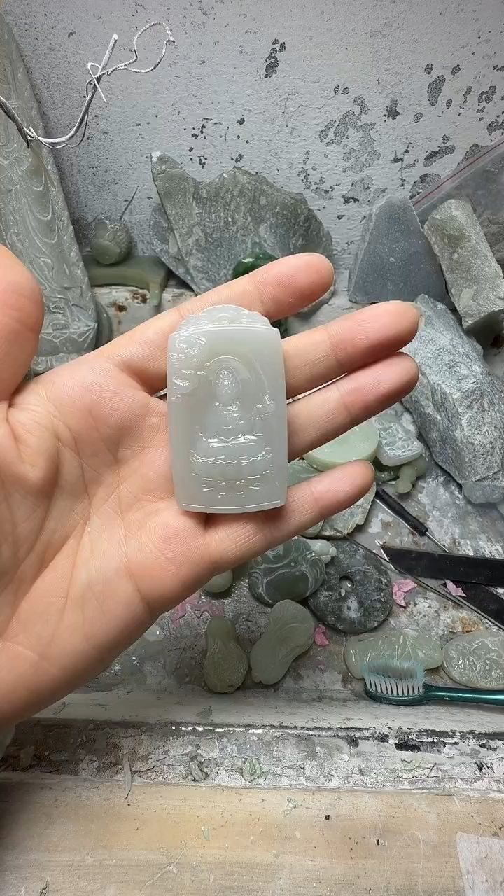 项链未镶嵌和田玉观世音菩萨