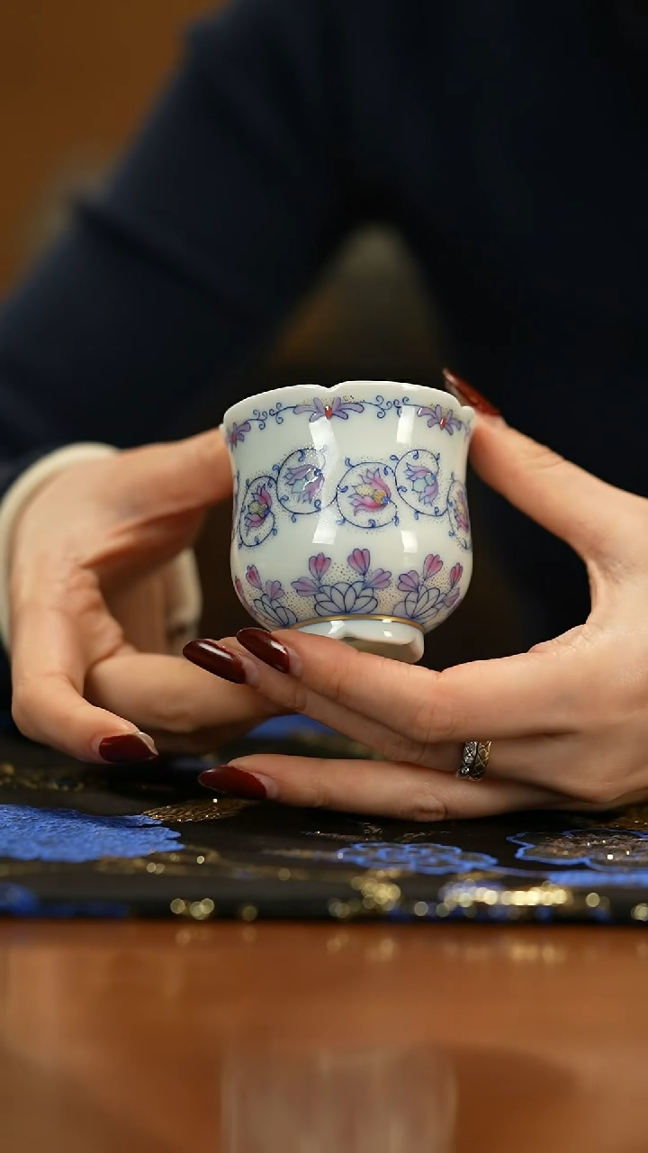 【闪购商品】杯             冉月