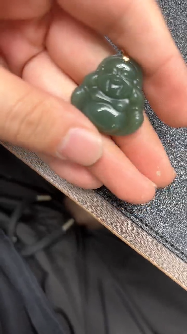 和田玉未镶嵌颈饰e-1  佛公