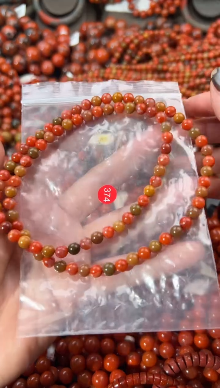 未镶嵌手串南红玛瑙6+