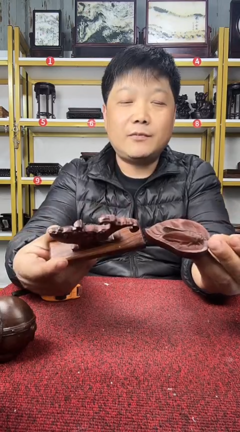 木2件笔搁***********