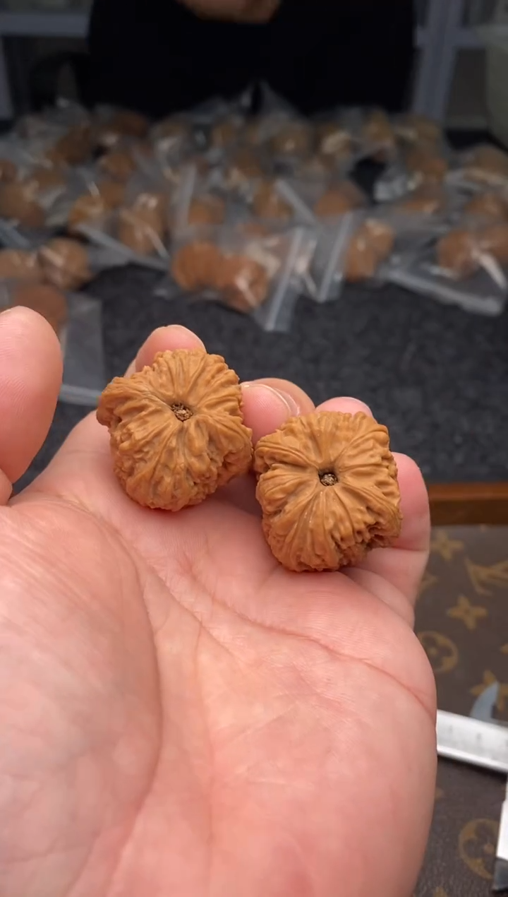 把件文玩核桃b94号34尺南疆