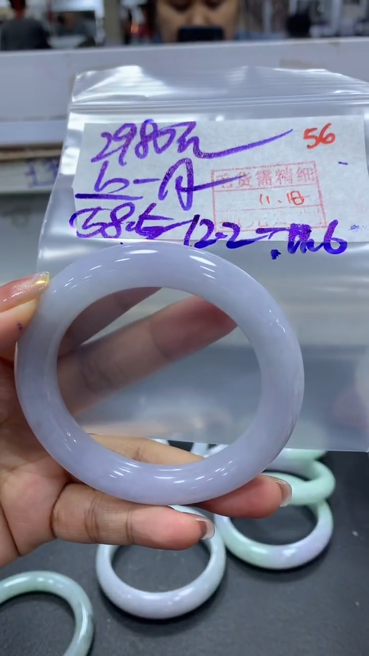 未镶嵌定制翡翠上*月毛货需精细抛光+拍一发一+56