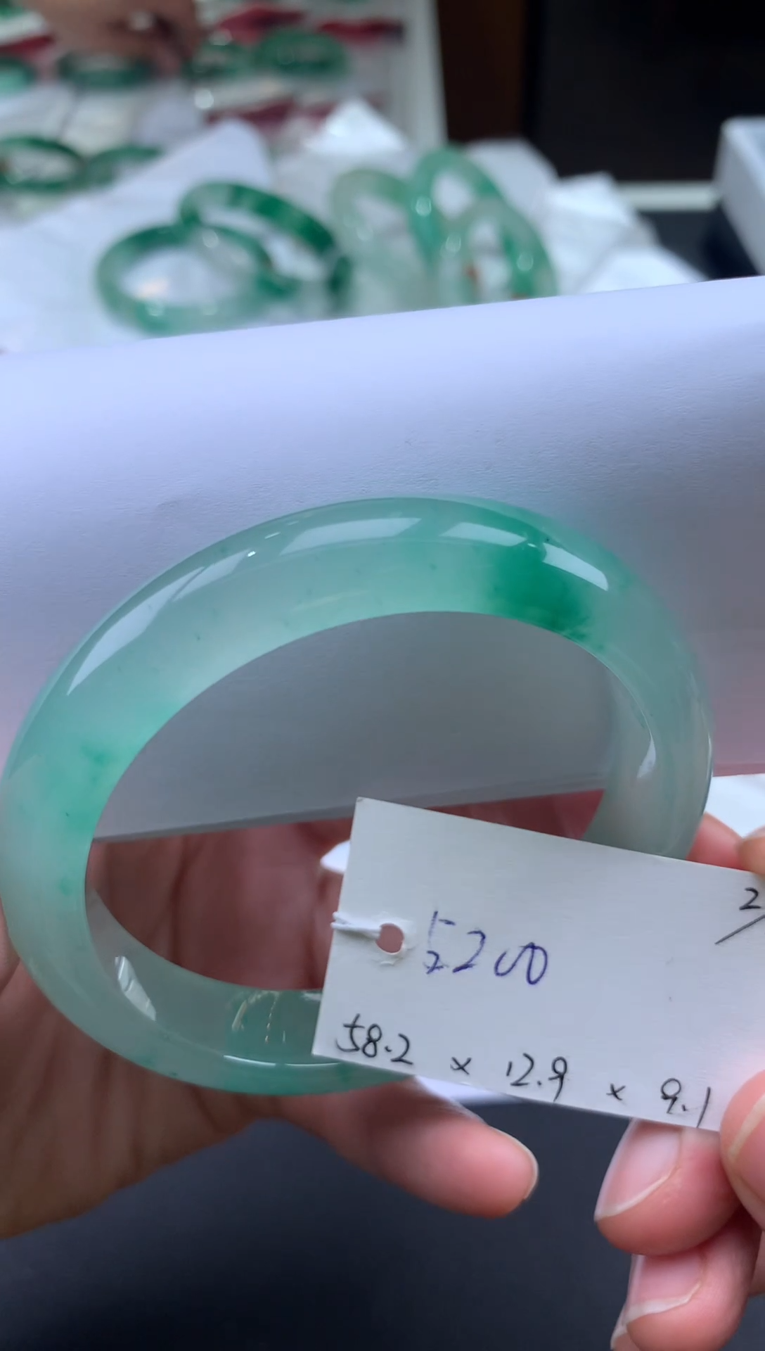 【闪购商品】石英质玉手镯未镶嵌天然玉石非洲翠手镯