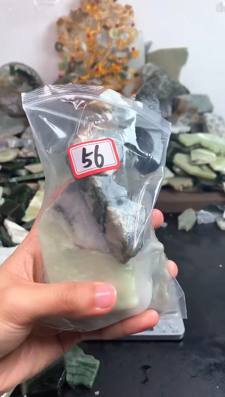 未镶嵌和田玉摆件56