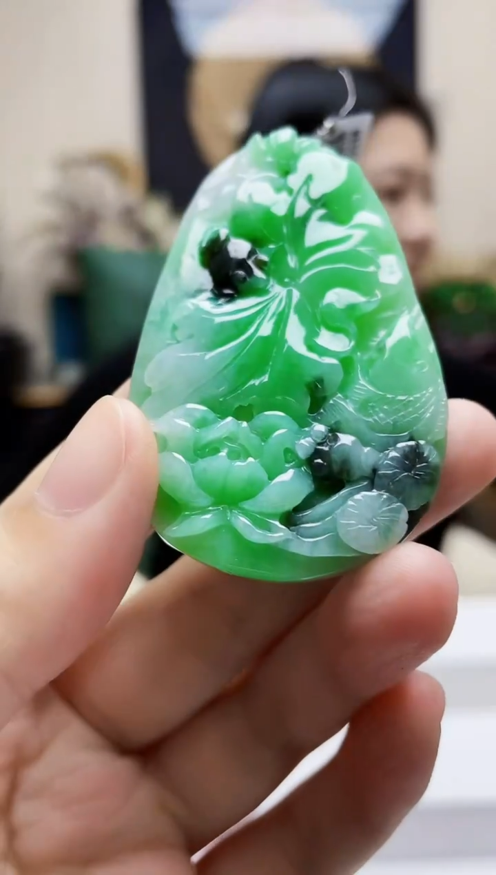 未镶嵌定制翡翠吊坠243