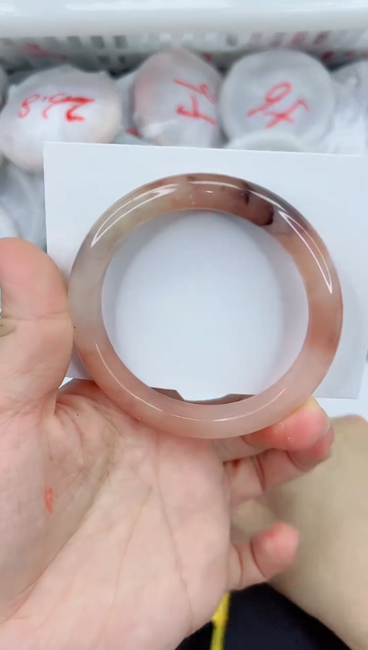 【闪购商品】石英质玉手镯未镶嵌206-58.4