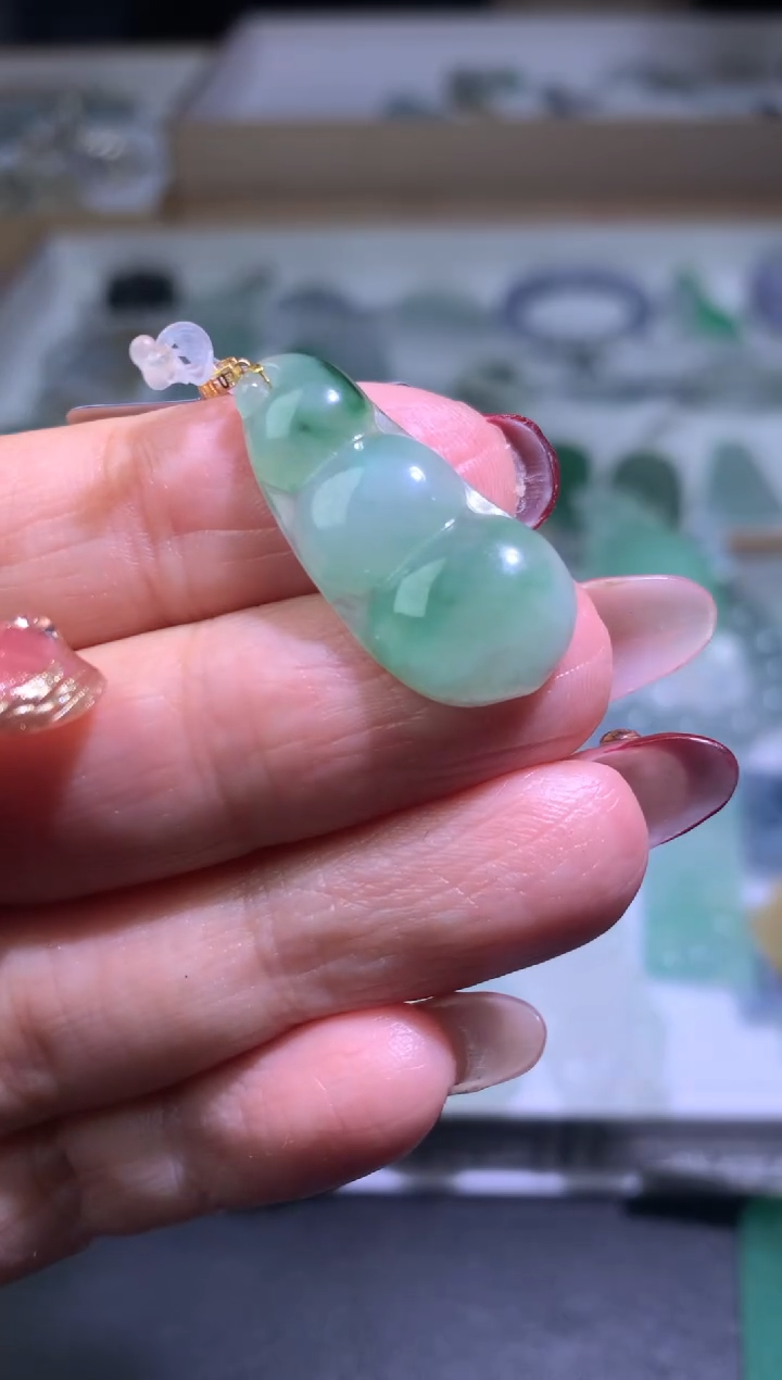 【闪购商品】翡翠颈饰18K金镶嵌净货