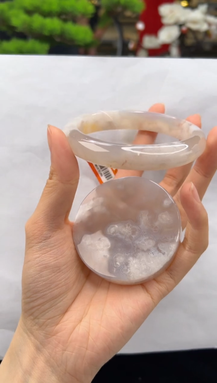 【闪购商品】石英质玉手镯未镶嵌62圈口（赠送镯心）12377