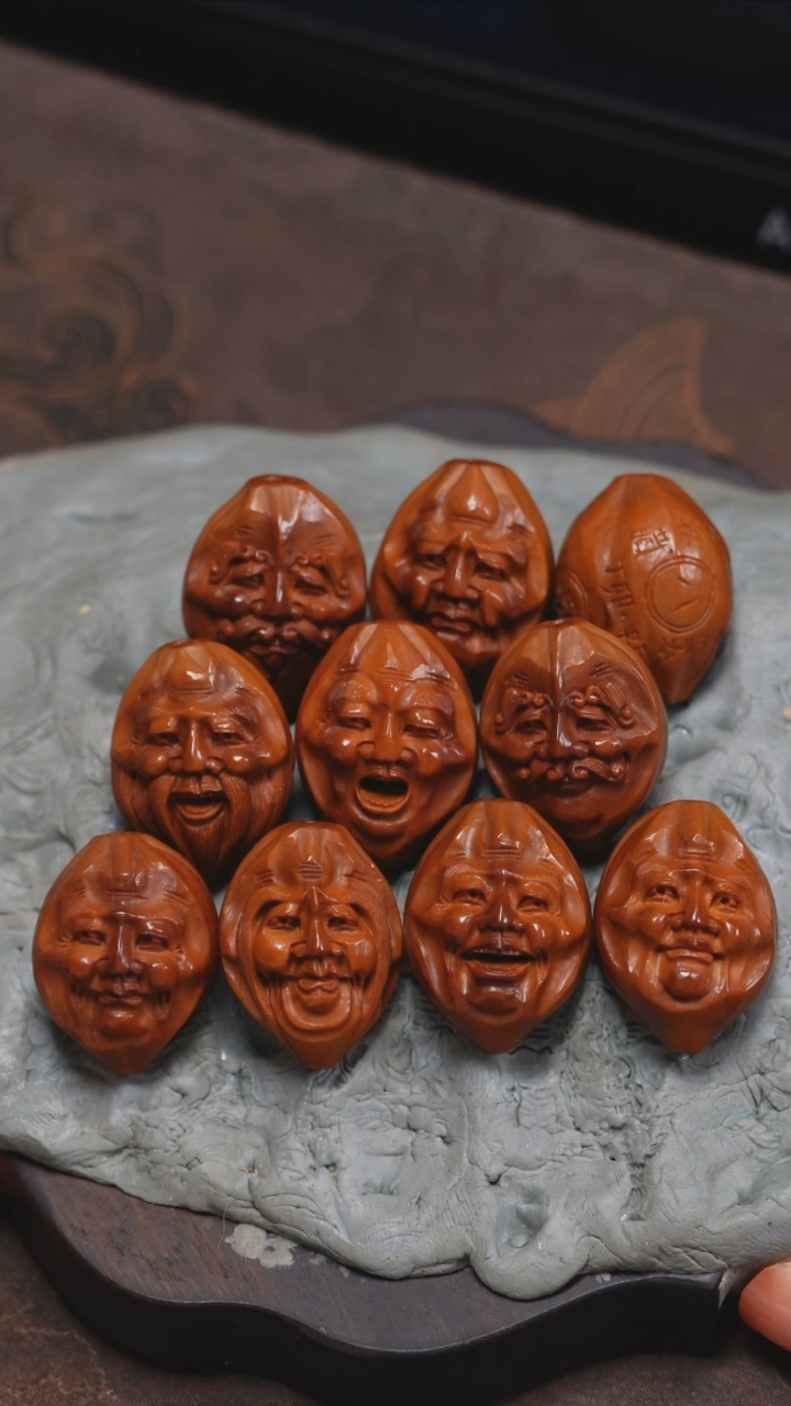 【闪购商品】橄榄核手串/手链十八罗汉