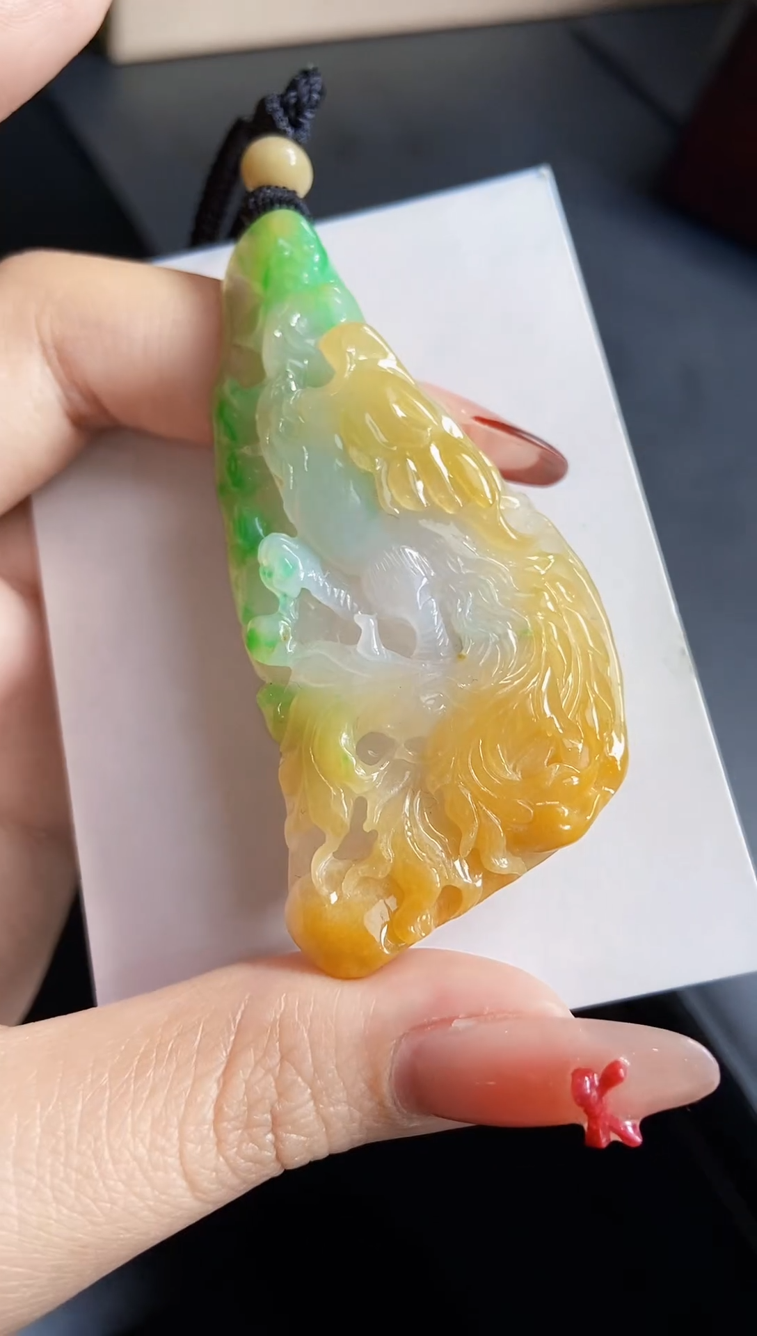 颈饰未镶嵌翡翠翡翠A货