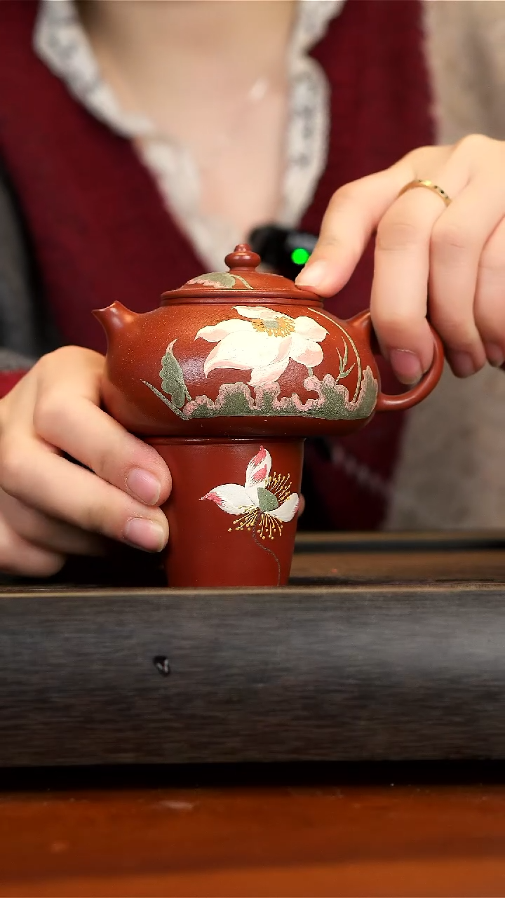 【闪购商品】紫砂茶壶朱泥寒江+杯子