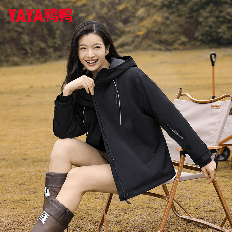 YAYA/鸭鸭短款羽绒服女士2025春季新户外时尚运动外套YE4B002099M