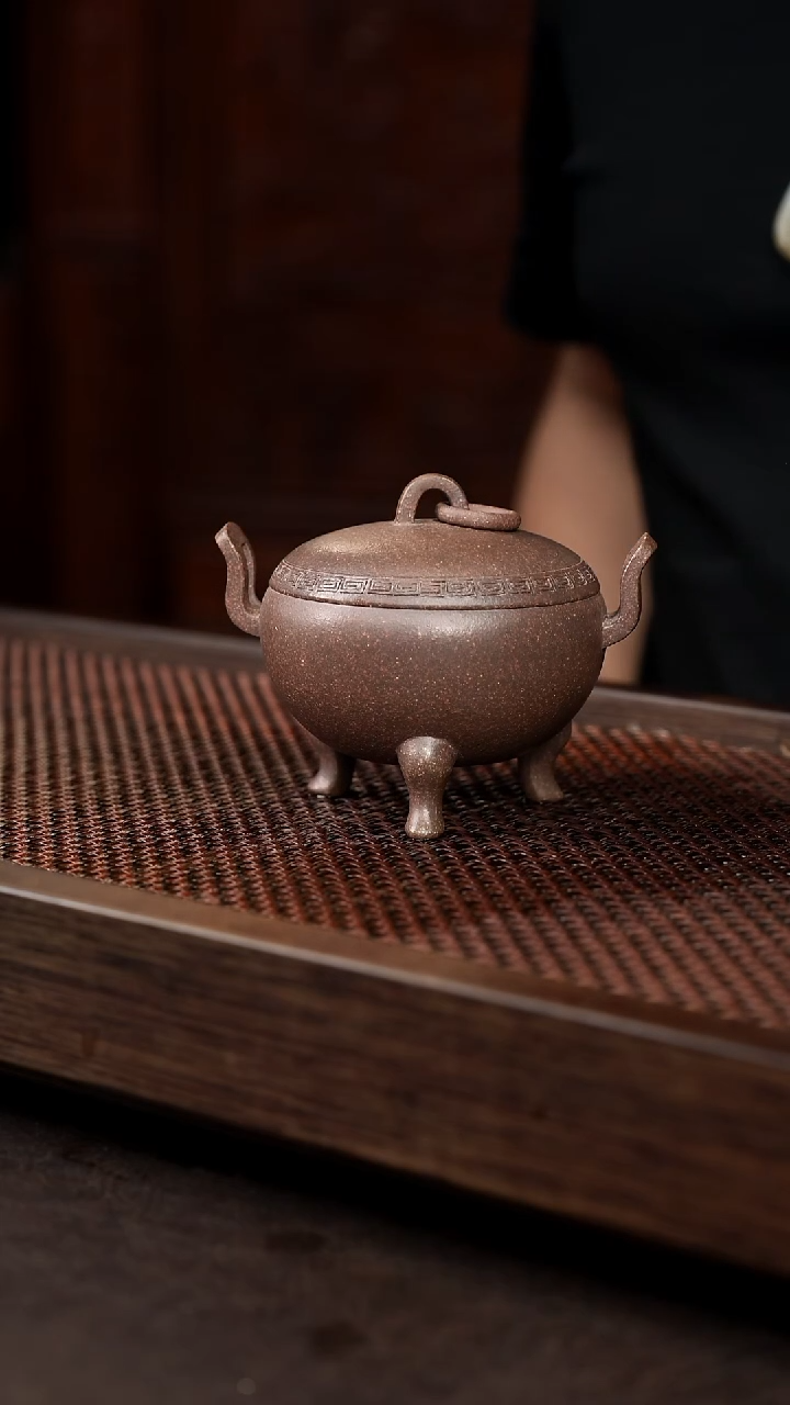 茶壶紫砂6-1龙归香炉