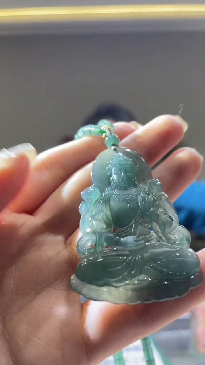 【闪购商品】翡翠颈饰未镶嵌02004438