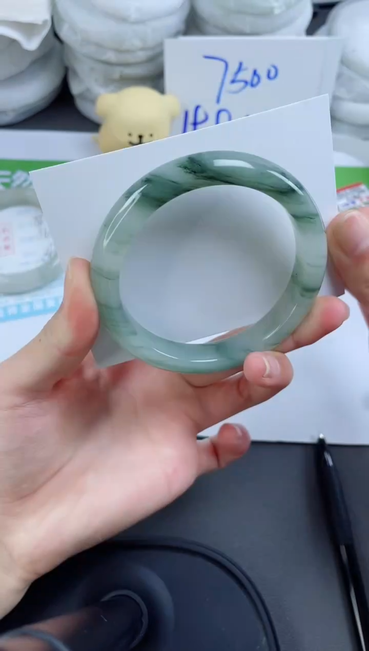 【闪购商品】石英质玉手镯未镶嵌51-60.3