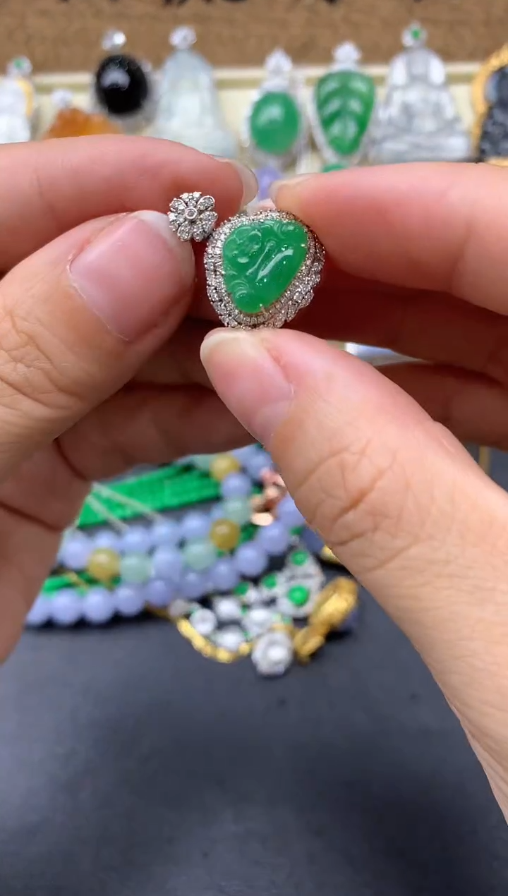 【闪购商品】翡翠颈饰18K金镶嵌331-中国好珍宝